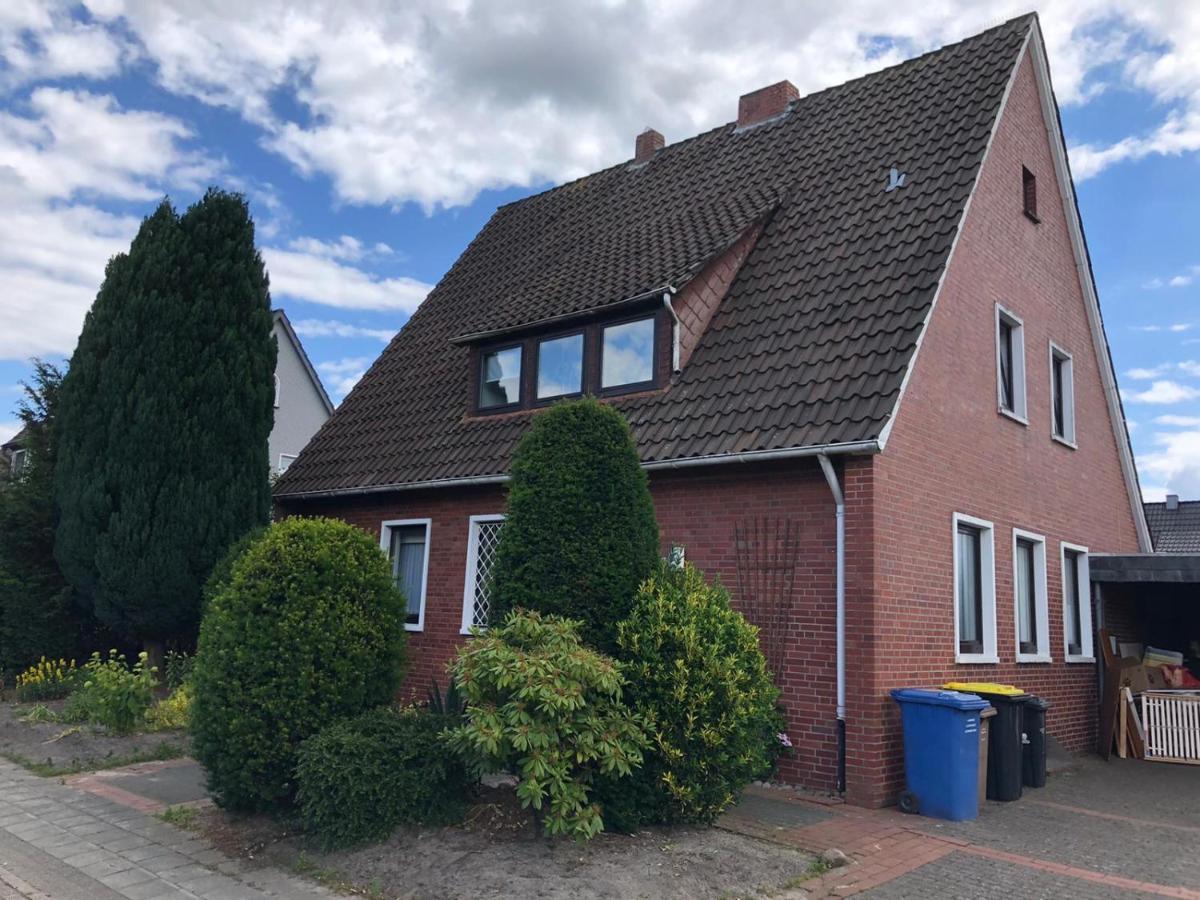 Schönes einfaches Zimmer in Cloppenburg-Nord Exterior foto
